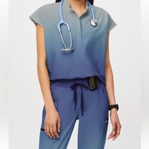 Ombré Figs Scrub Set - Rafaela Top/Zamora Bottoms